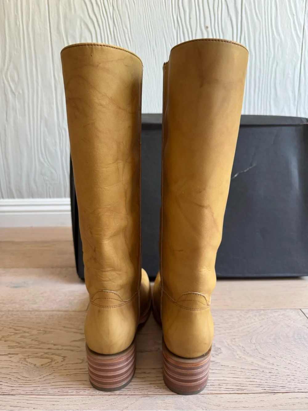 NEW FRYE Campus 14L Boots in Banana Sz: 9.5 Genuine Leather Tall Boots $498